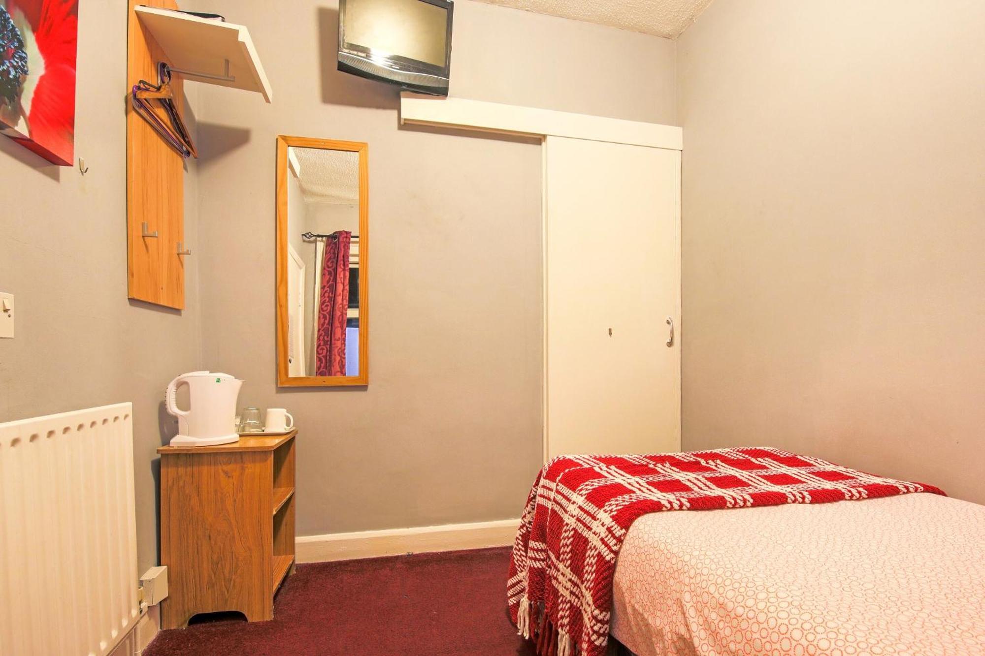 Oyo Mj Kingsway Cleethorpes