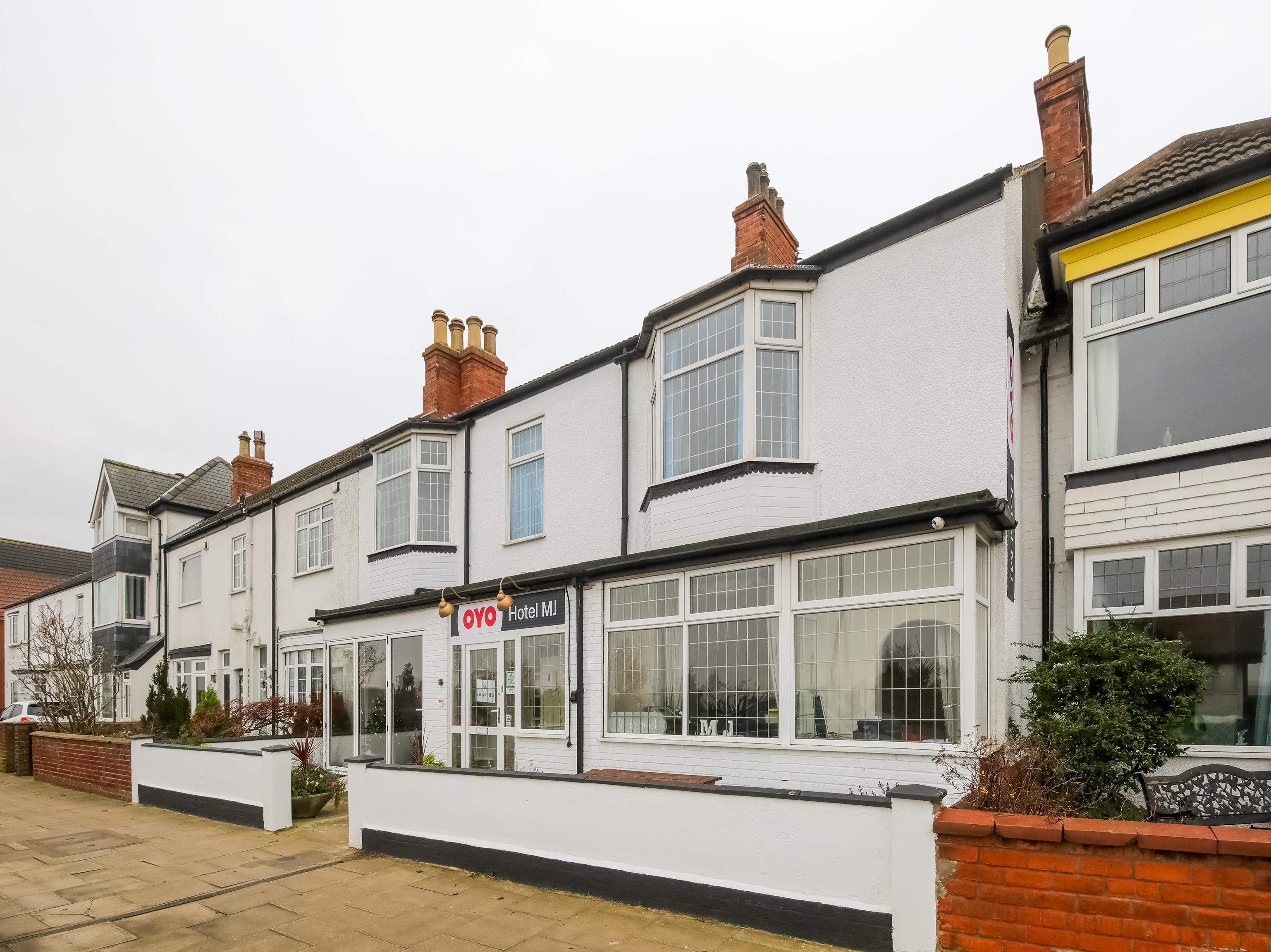 Hotel Mj Kingsway, Seafront
